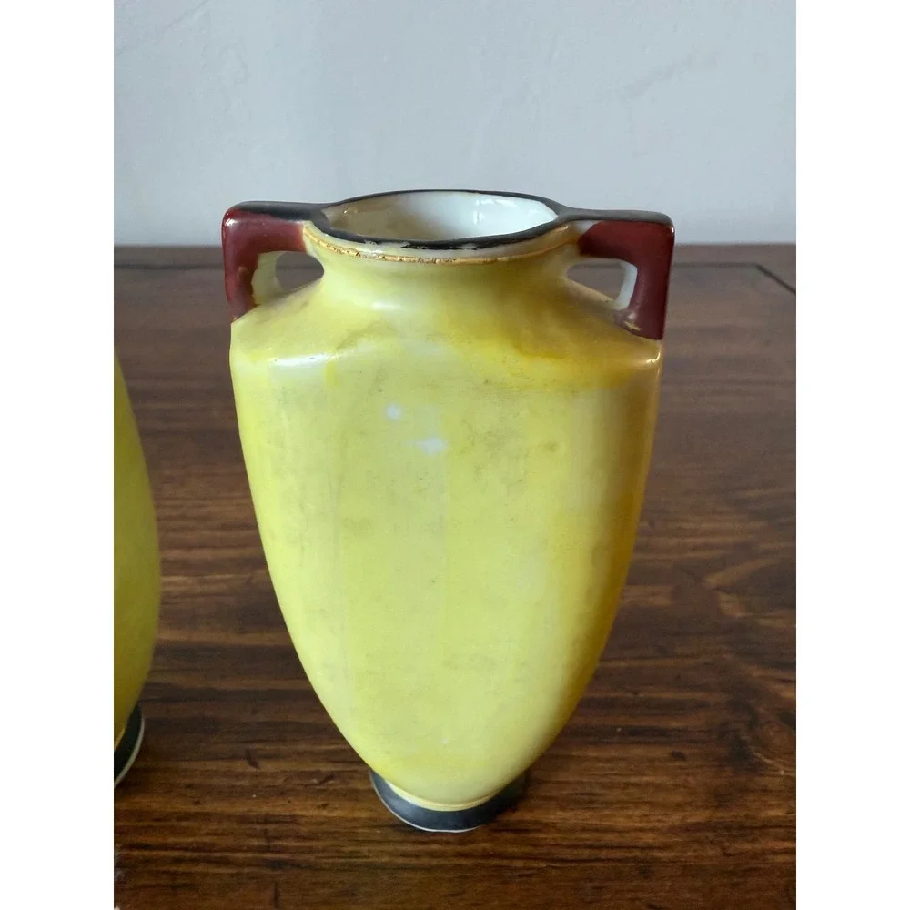 Vintage Made in Occupied Japan Miniature Bud Vases Set of 2 Yellow Tulip Floral - Picture 4 of 11